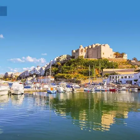 Chiquita Cala En Porter (Menorca)